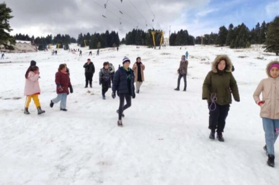 Uludağ'da hafta sonu yoğunluğu