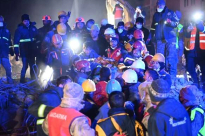 212 saat sonra gelen mucize: 77 yaşındaki Fatma Güngör kurtarıldı