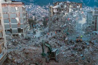 Depremde can kaybı 44 bin 374 oldu