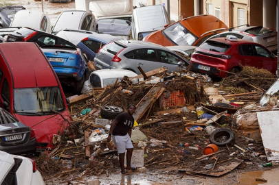 DSÖ'den İspanya'daki ölümcül sellerin ardından "iklim değişikliği" vurgusu