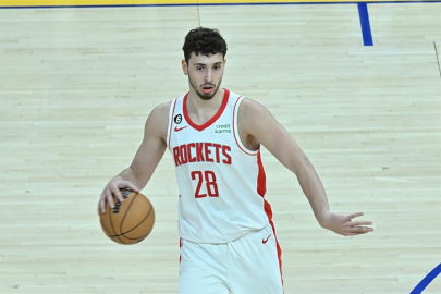 NBA'de Alperen Şengün'ün "double-double"ı galibiyete yetmedi