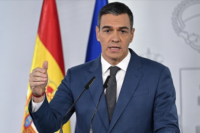 İspanya Başbakanı Sanchez, sel felaketinin nedenini iklim değişikliği olarak açıkladı