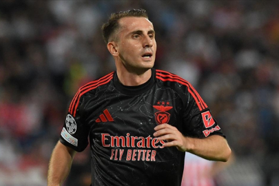 Kerem Aktürkoğlu, Portekiz'de eylül ve ekim aylarının oyuncusu seçildi