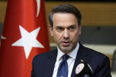 Bakan Bayraktar yenilenebilir enerji ve verimlilik hedefleri için uluslararası finans kuruluşlarının önemine işaret etti
