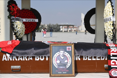 Gençlerbirliği'nin eski futbolcularından Zeynel Soyuer, son yolculuğuna uğurlandı