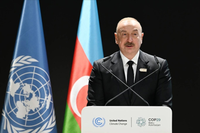 Azerbaycan Cumhurbaşkanı Aliyev, Fransa'yı ada devletlerinde çevreyi kirletmekle suçladı