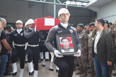 Şehit polis memuru Yiğit'in cenazesi Adana'da defnedildi