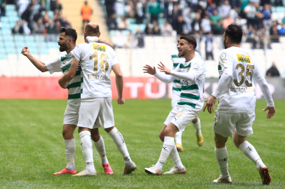 TFF 3. Lig: Bursaspor: 3 - Bulvarspor: 0