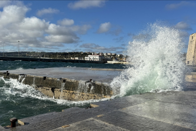 Meteorolojiden bazı bölgeler için kuvvetli sağanak, rüzgar ve kar uyarısı
