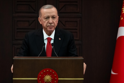 Cumhurbaşkanı Erdoğan'dan "24 Kasım Öğretmenler Günü" paylaşımı