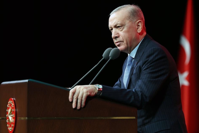 Erdoğan: “Kadına şiddet uygulayan hak ettiği cezayı mutlaka çekmelidir”