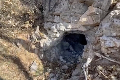 Irak'ın kuzeyinde teröristlere ait mağarada yaşam ve muhtelif malzeme ele geçirildi