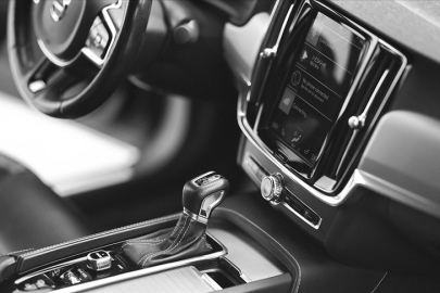 Alman otomotiv sektöründeki kriz düşük talep ve Çin etkisiyle büyüyor