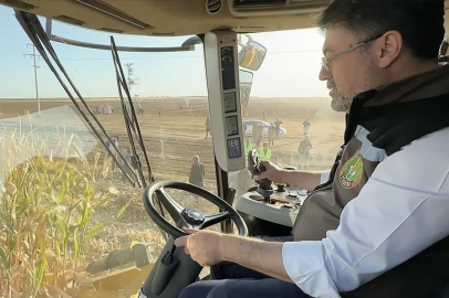 Bakan Yumaklı: Ceylanpınar Tarım İşletmesi'nde üretilen tohumlar Türkiye'nin dört bir tarafındaki üreticilere ulaşıyor