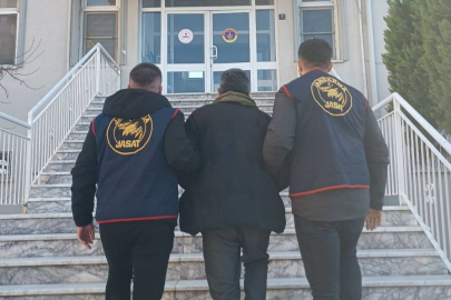 Hırsızlık suçundan aranan şahıs yakalandı