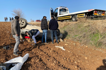 Kontrolden çıkan otomobil takla attı: 2 yaralı