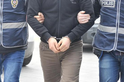 Cinayet ve dolandırıcılıktan aranan 2 hükümlü yakalandı