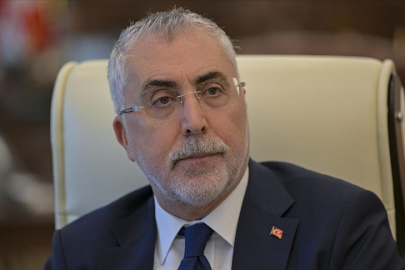 Bakan Işıkhan: Asgari ücrete ara zam temmuz ayında gündeme gelebilir