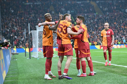 Galatasaray, Hollanda'da ilk galibiyetini arayacak