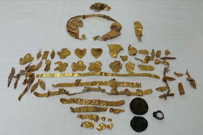 Denizli'de Helenistik döneme ait altın taç ele geçirildi