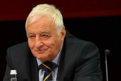 Ogün Altıparmak, hayatını kaybetti