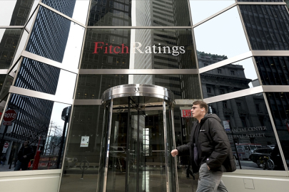 Fitch: ABD'nin tarife hamleleri agresif ticaret politikası risklerini gösteriyor