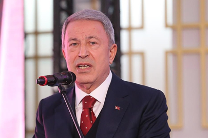 Akar: Türkiye savunma ve silah ihracat lisansları üzerindeki kısıtlamanın kaldırılması çağrısında bulunmaktadır