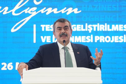 Tekin: "Çocuklarımızın ana dil konusunda eksikleri olmamalı"