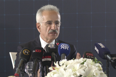 Bakan Uraloğlu: 5G'de ilk sinyali 2026 yılı içerisinde alırız