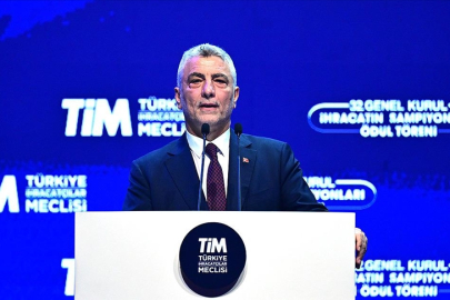 Ticaret Bakanı Bolat: İhracatımız büyük sınamalara rağmen artarak yoluna devam etmekte