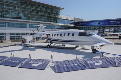 "Gökyüzünün Ferrari'si" IDEF 2025'te sergilendi