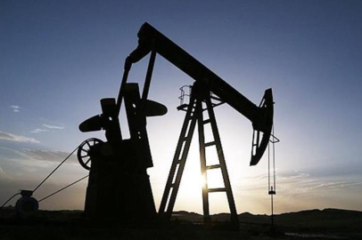 Petrol fiyatlarındaki düşüş devlerin karını yaklaşık 25 milyar dolar eritti