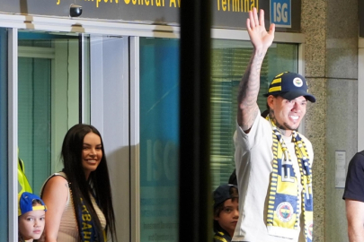 Fenerbahçe, Ederson ile 3+1 yıllık sözleşme imzaladı