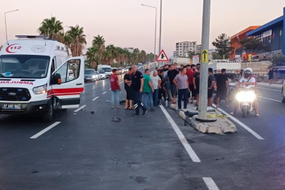 Otomobille çarpışan motosikletli ağır yaralandı