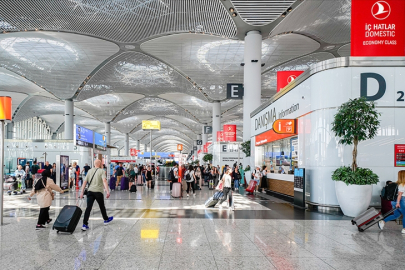 Yılın 8 ayında hava yoluyla 162,6 milyon yolcu seyahat etti