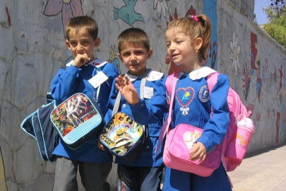 Bursa'da 657 bin öğrenci ve 41 bin öğretmen ders başı yapıyor