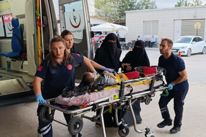 Bursa'da 3. kattan düşen çocuk ağır yaralandı