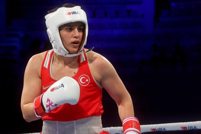 Milli boksörler Dünya Boks Şampiyonası'nda çeyrek finale yükseldi