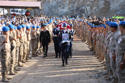 Kazada hayatını kaybeden uzman çavuş son yolculuğuna uğurlandı