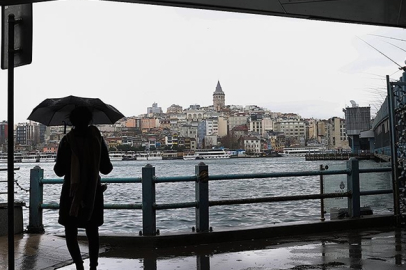 Meteorolojiden İstanbul ve çevre iller için sağanak uyarısı
