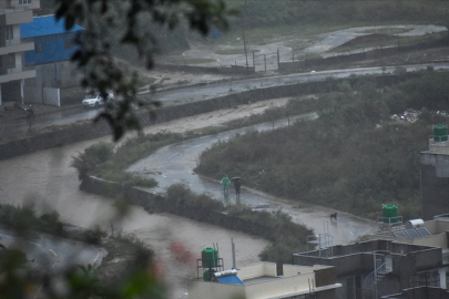 Nepal'de şiddetli yağışların yol açtığı afetlerde hayatını kaybedenlerin sayısı 60'a çıktı