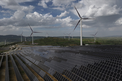 Yenilenebilir enerji kaynakları, küresel elektrik üretiminde ilk kez kömürü geride bıraktı