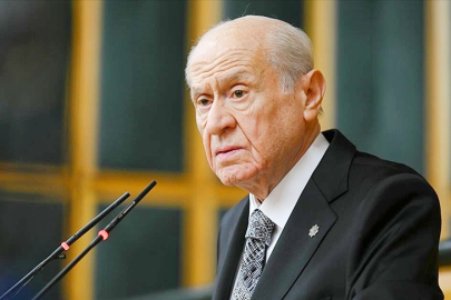 Bahçeli: Siyaset olacaksa silahların tamamı yakılmalıdır 