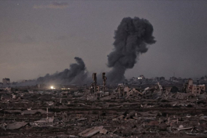 İsrail Gazze'de yürürlüğe giren ateşkese rağmen saldırılarına devam ediyor