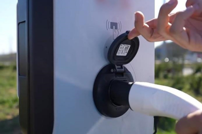 Türkiye'nin 81 iline yeni şarj istasyonları geliyor