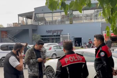 Kafenin sorumlu müdürüne kurşun yağdırdılar