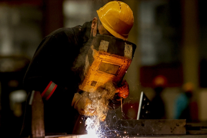 Ücretli çalışan sayısı ağustosta yıllık bazda yüzde 1,2 artarak 16 milyon 89 bin 450 oldu