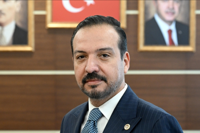 AK Parti'li Zorlu, Türk soylu yabancıların Türkiye'deki çalışma koşullarına ilişkin düzenlemeyi değerlendirdi