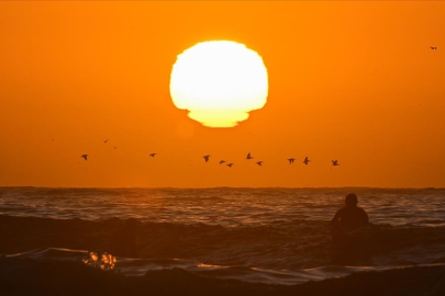 Paris Anlaşması'ndaki mevcut planlara uyulması dünyayı her yıl 57 sıcak günden kurtarabilir