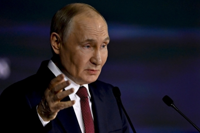 Putin: Batılı seçkinlerin saldırgan eylemleri sonucu enerji mimarisi bozuluyor